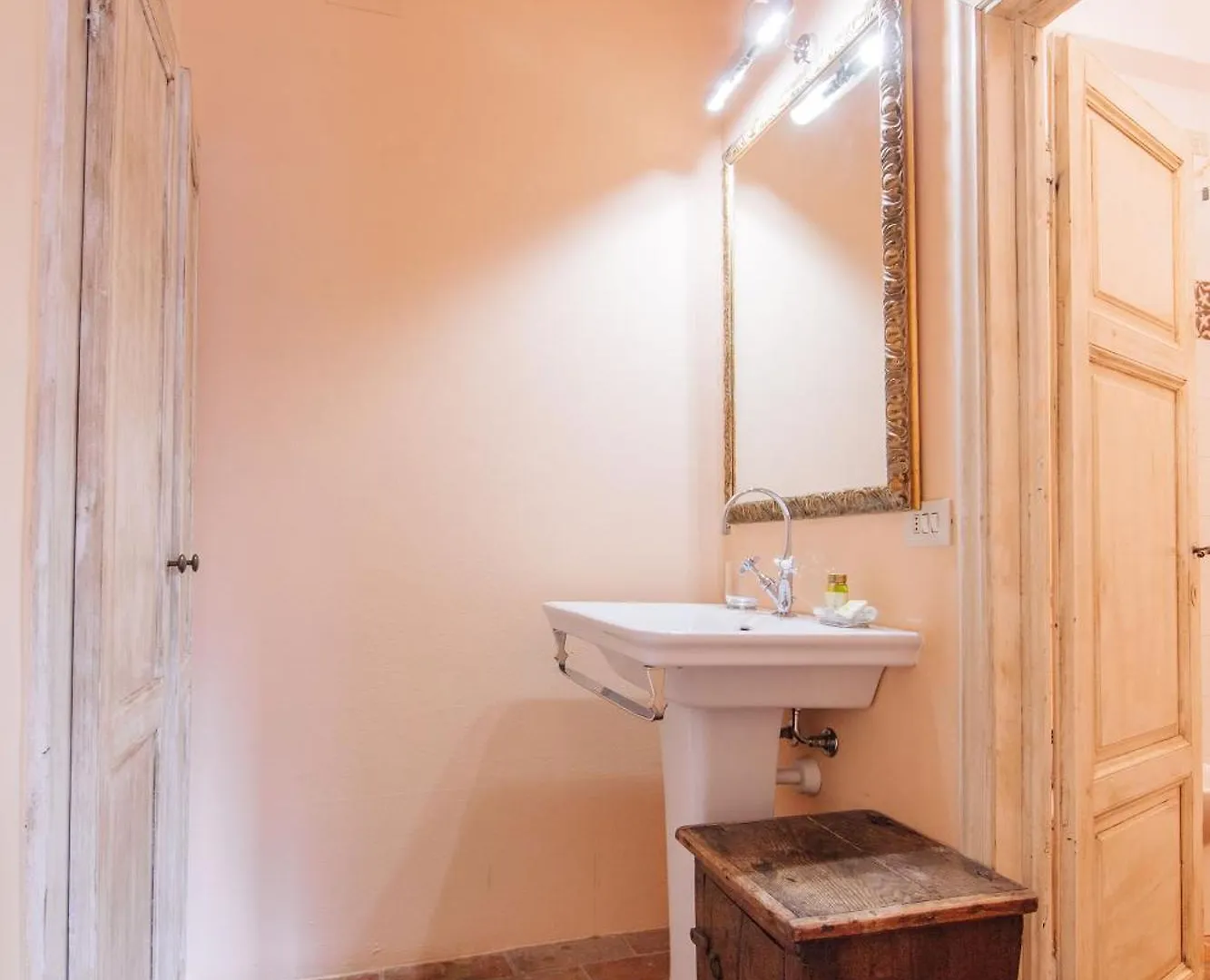 Villa La Bianca Camaiore Bed & Breakfast