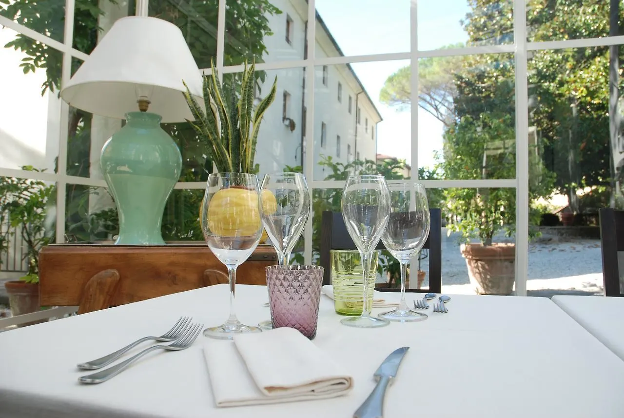 Villa La Bianca Camaiore Bed & Breakfast